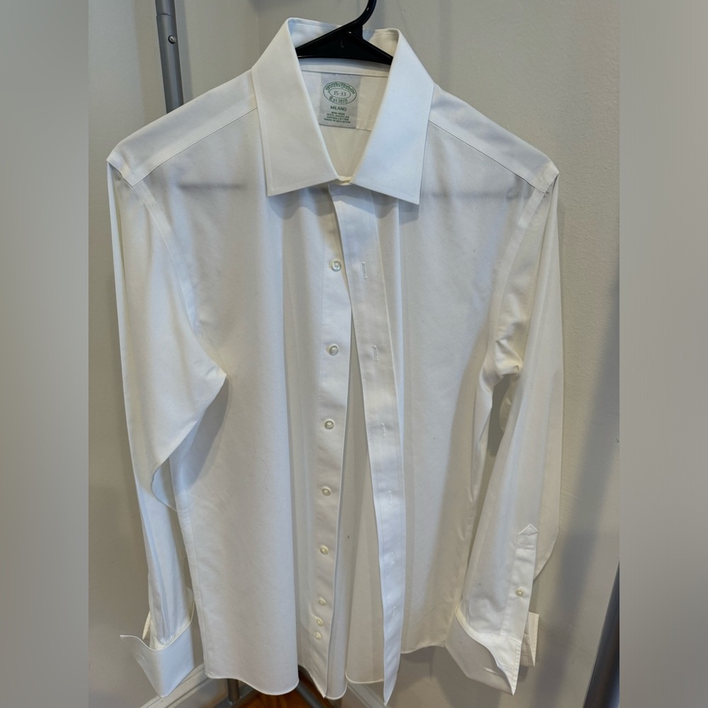 Brooks Brothers Milano Slim Fit White Dress Shirt. Size 15-33.